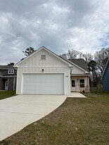 Building Photo - 4716 Heiskell Dr