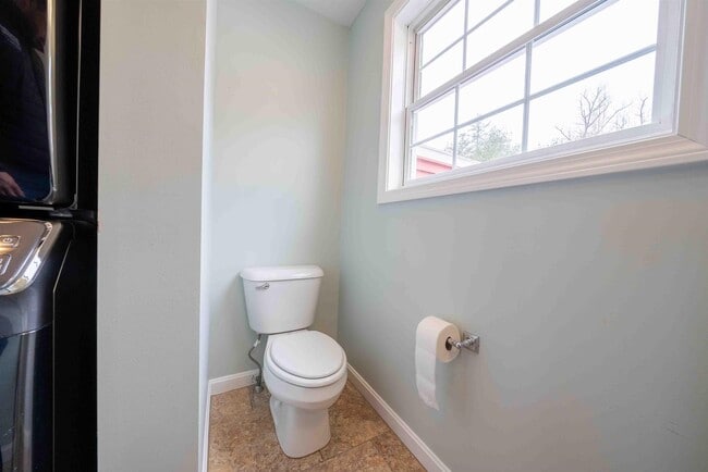 Building Photo - 59 Dicandra Dr