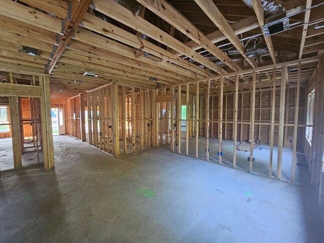 Building Photo - New Home