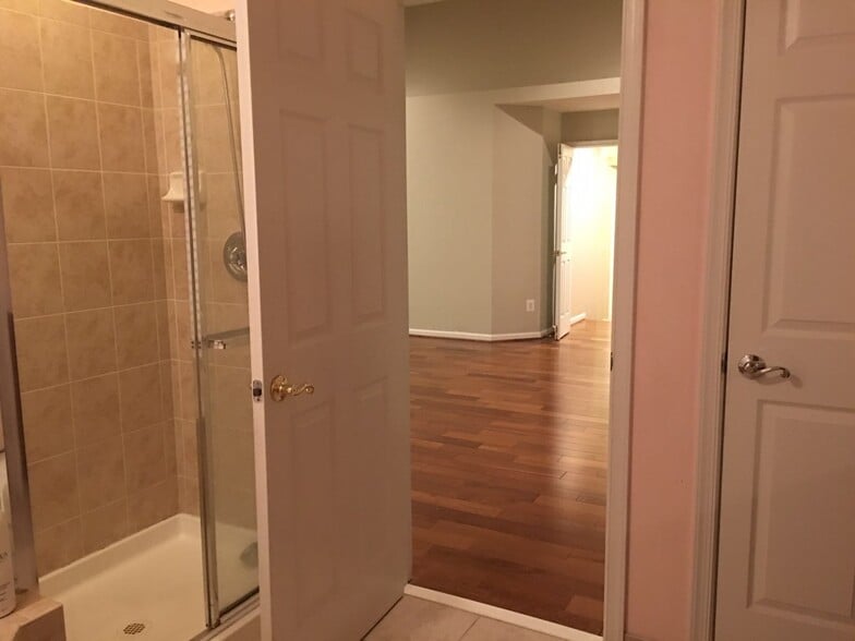 Building Photo - 25137 Sodalite Sq