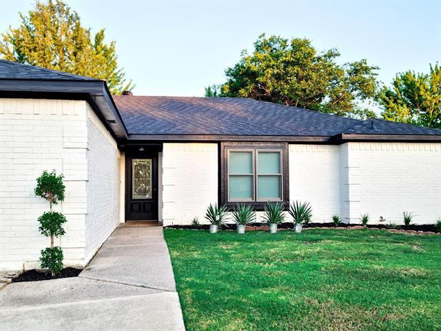 Primary Photo - 7810 Creek View Dr