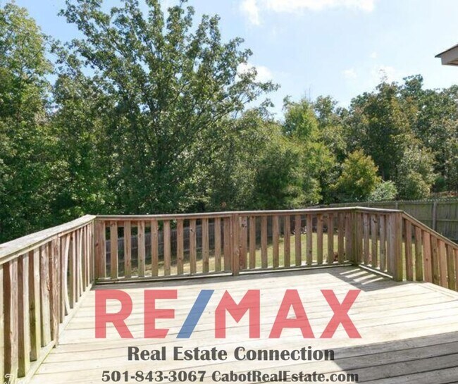 Building Photo - No Smoking. No Pets.