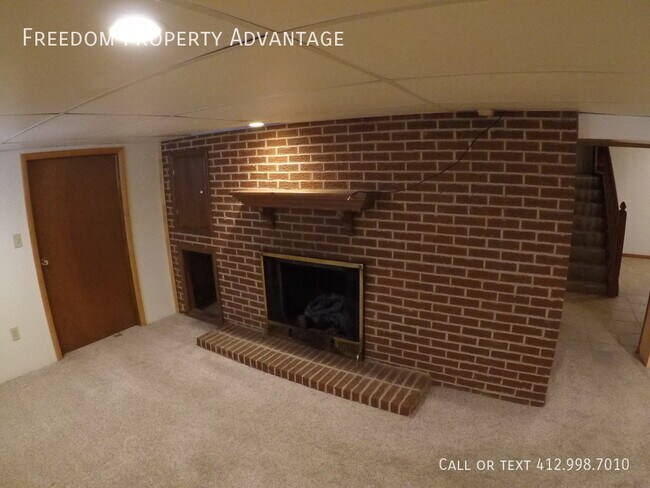 Building Photo - 511 Franklin Ave