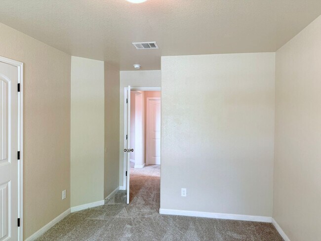 Building Photo - 2602 Camp Cooper Dr