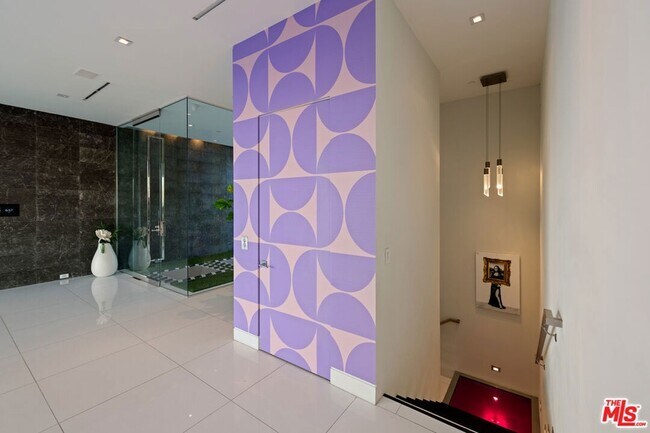 Building Photo - 7080 Mulholland Dr