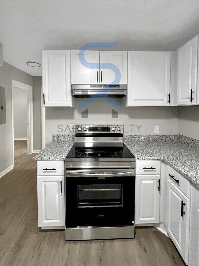 Building Photo - 5341 Ridgemere Ct