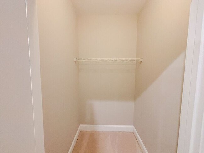 Building Photo - 1028 Bowman Woods Dr