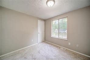 Building Photo - 305 Hembree Forest Cir