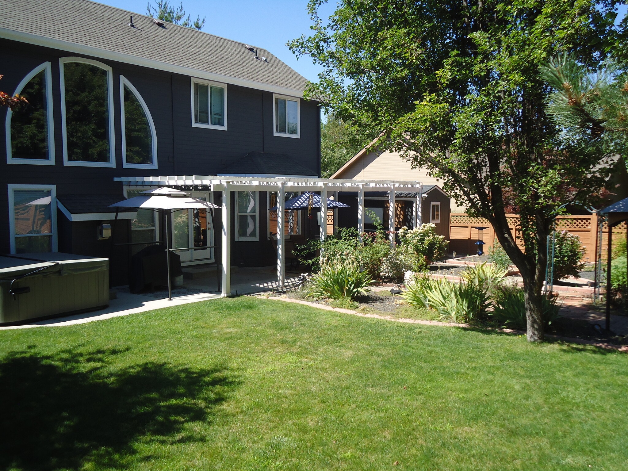 Backyard looking back to Home - 528 E Knoll Dr