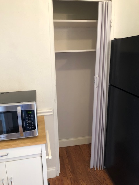 Microwave and cart - 510 Gay Street, Unit 509