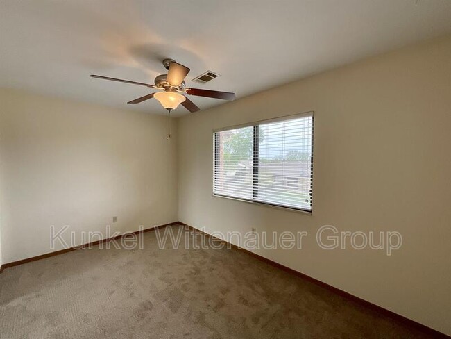 Building Photo - 306 Eagle Ridge