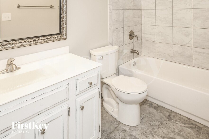 Building Photo - 7795 Kenetta Ct