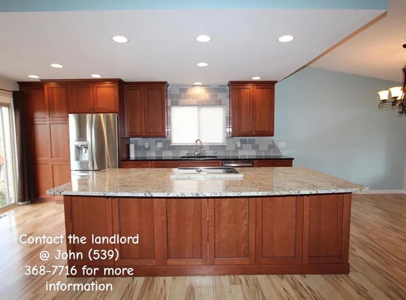 Building Photo - 4053 S Olathe Ct