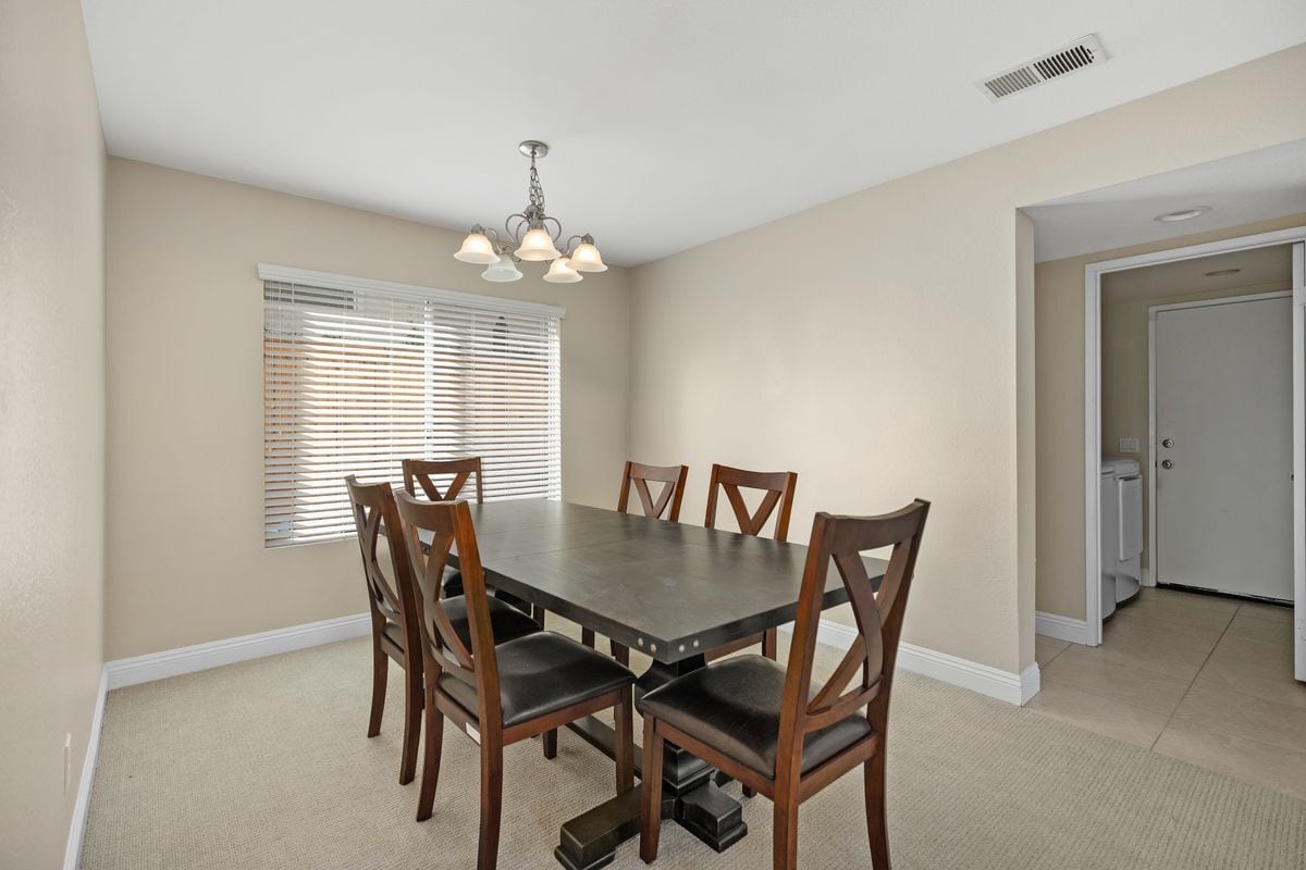 Building Photo - 24912 Barclay Ln