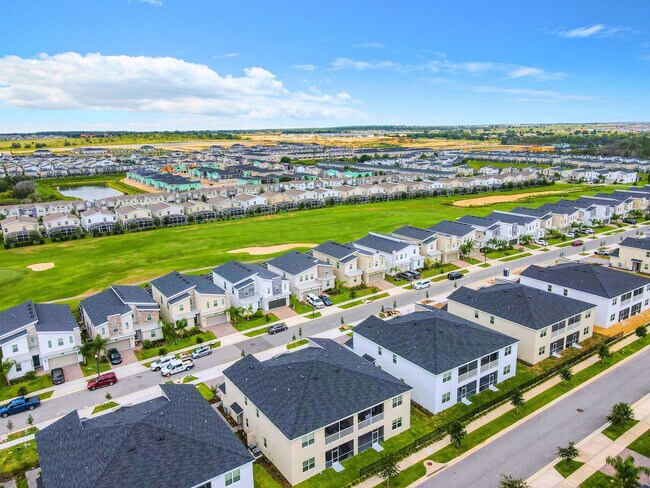 Building Photo - 8861 Cabot Cliffs Dr