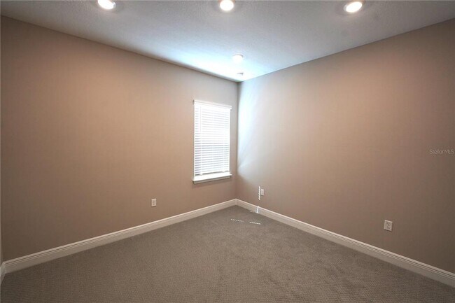 Building Photo - 2173 Sunshine Peak Dr