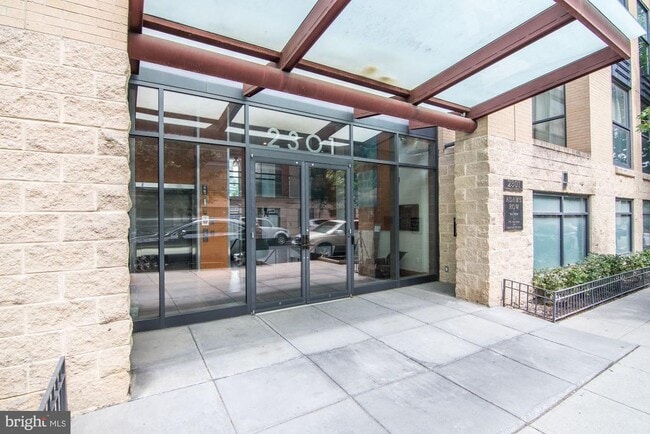 Building Photo - 2301 Champlain St NW