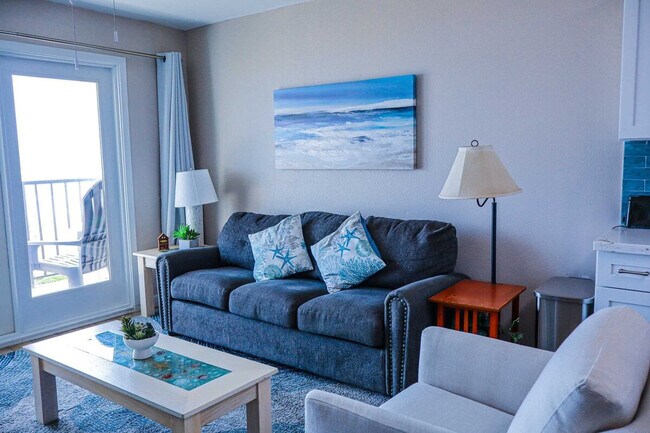 Primary Photo - 5516 Gulf Blvd