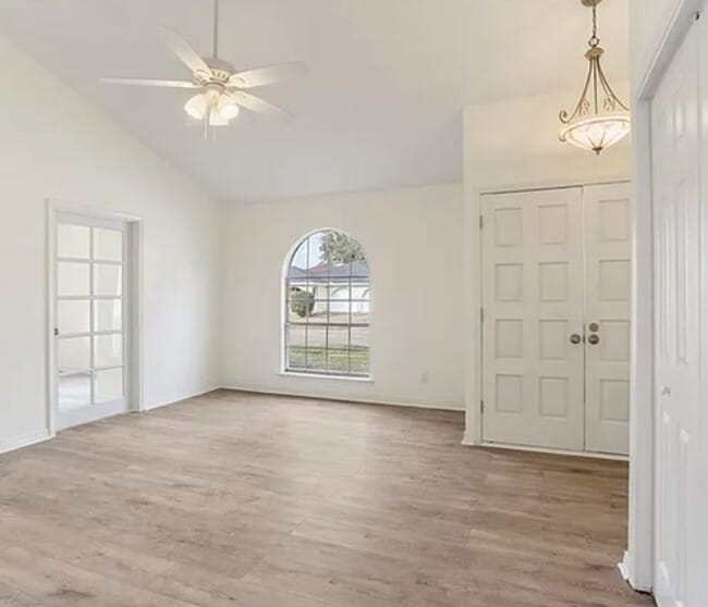 Building Photo - Your New Home!