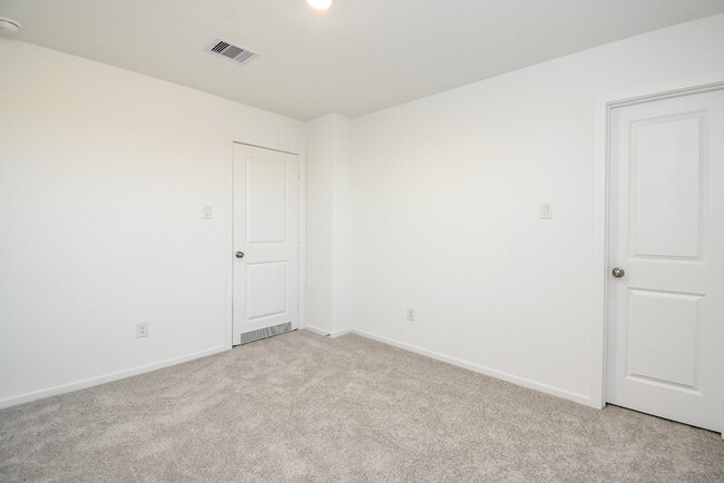 Building Photo - 5918 Havana Mist Dr