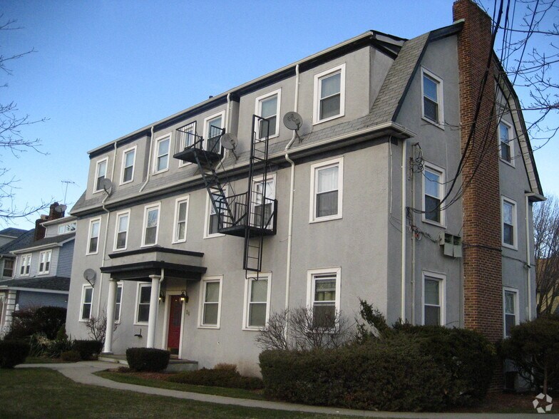 Fairfield At West Hempstead 26 Stratford Rd West Hempstead NY 11552