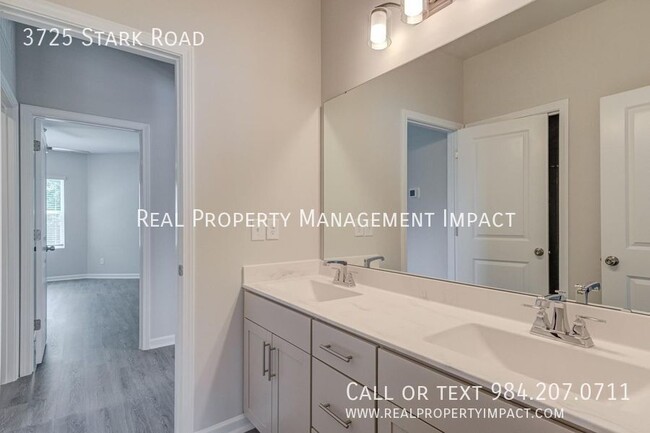 Building Photo - 3725 Stark rd