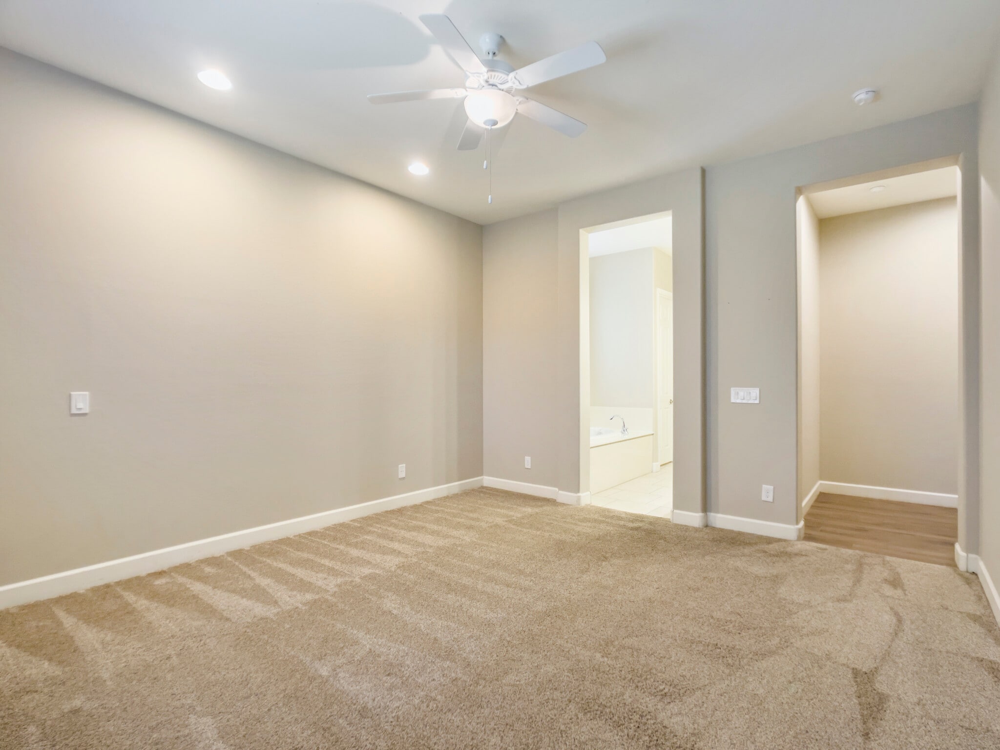 Bedroom - 5132 S Centric Way