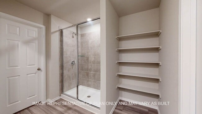 Building Photo - 1123 Sarah Dr