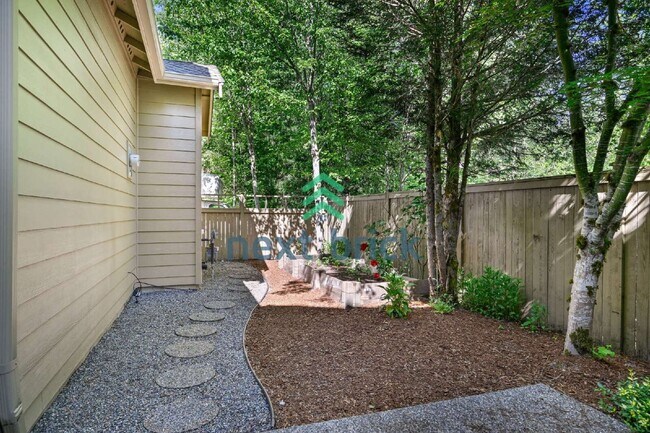 Building Photo - Spacious 4-Bed Home with 2.5 Baths in Beautiful Snoqualmie - 2,460 Sq. Ft. of Comfort Awaits!