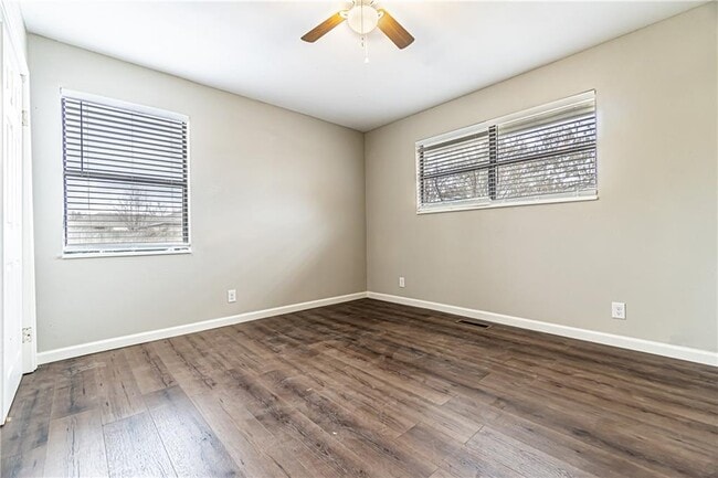 Building Photo - 1014 N Hico St