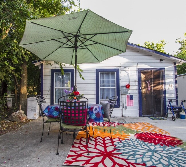 Building Photo - 1214 Florida St