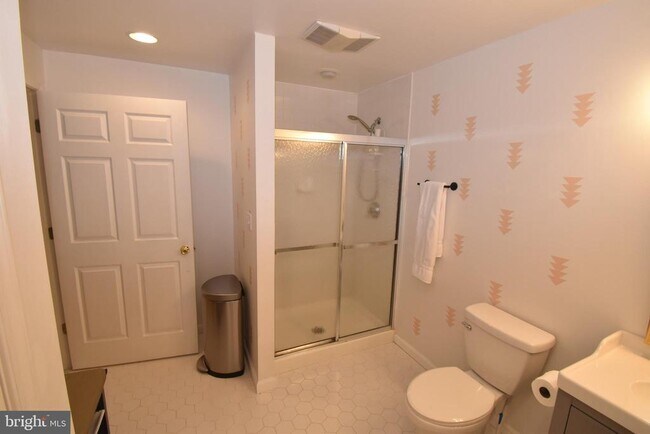 Building Photo - 6506 Susan Barkley Ct