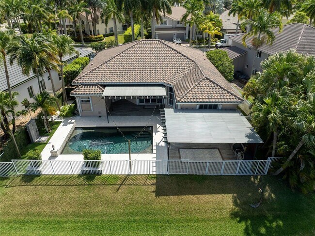 Building Photo - 2414 Deer Creek Rd