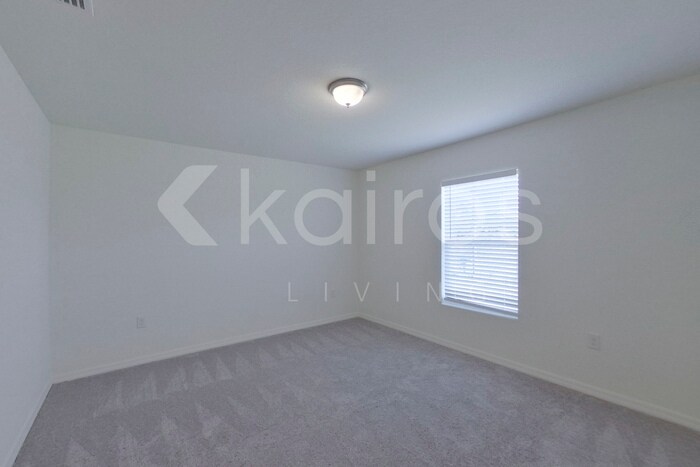 Building Photo - 150 Snedeker St