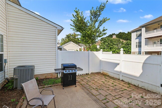 Building Photo - 9446 Cadman Ct