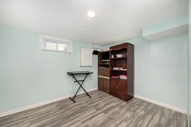 Building Photo - 5084 Francisvalley Ct