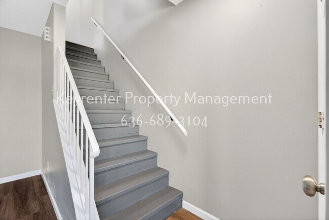 Building Photo - 3313 Droste Rd