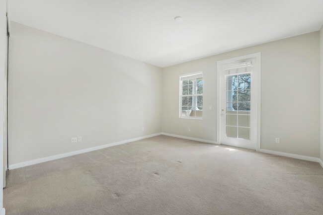 Building Photo - 1685 Jeaga Dr