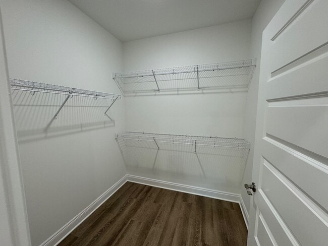 Building Photo - 207 Mosaic Dr