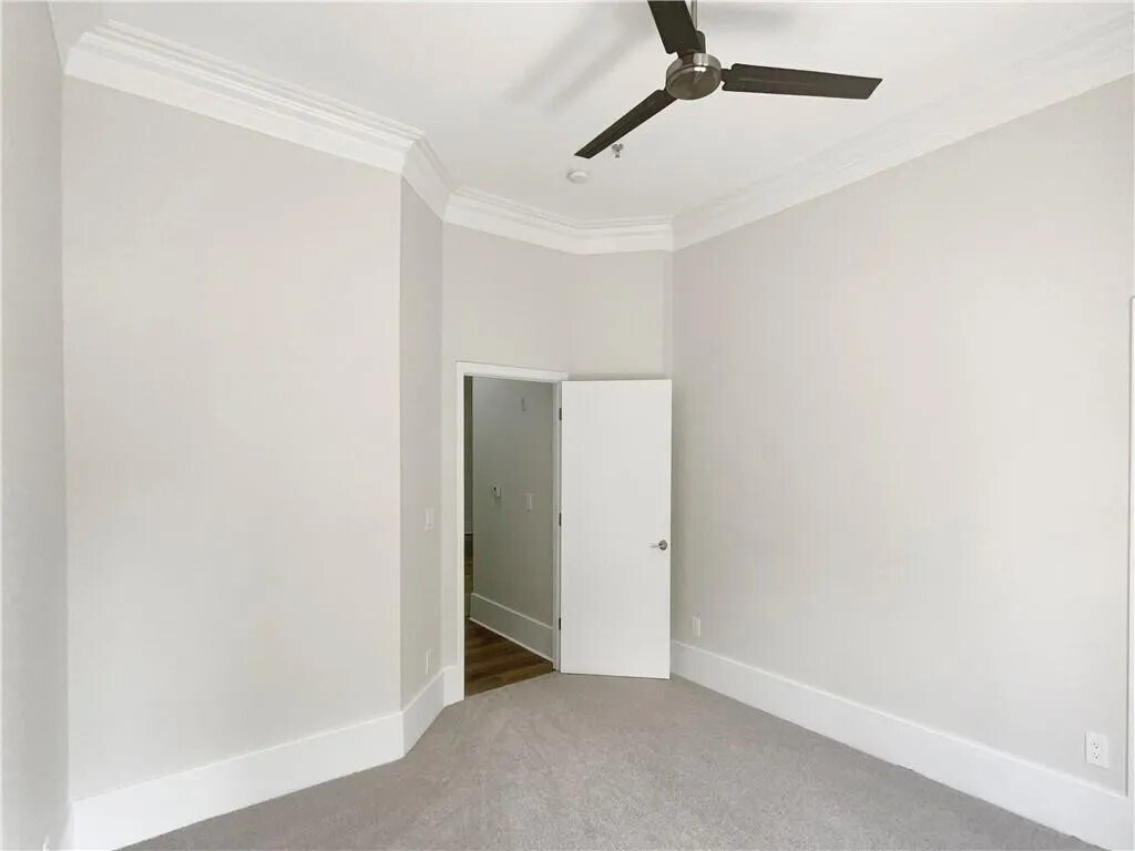 Building Photo - 745 Fountainhead Ln NE