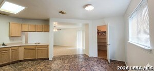 Building Photo - 5715 Lovett Oaks