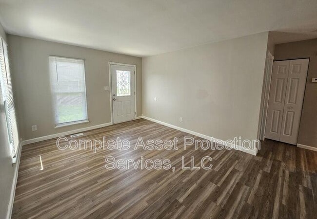 Building Photo - 5955 Tyler Pl