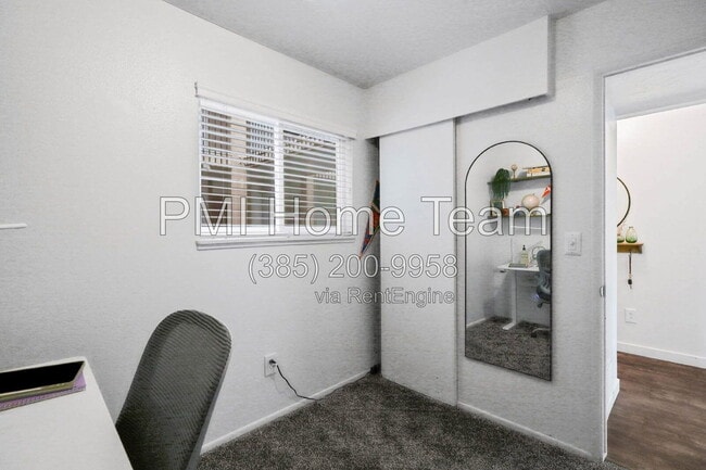 Building Photo - 5630 Meadow Ln