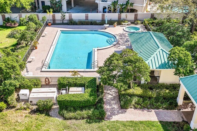 Building Photo - 1000 S Harbour Island Blvd