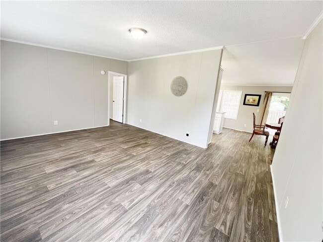 Building Photo - 325 Washington Dr