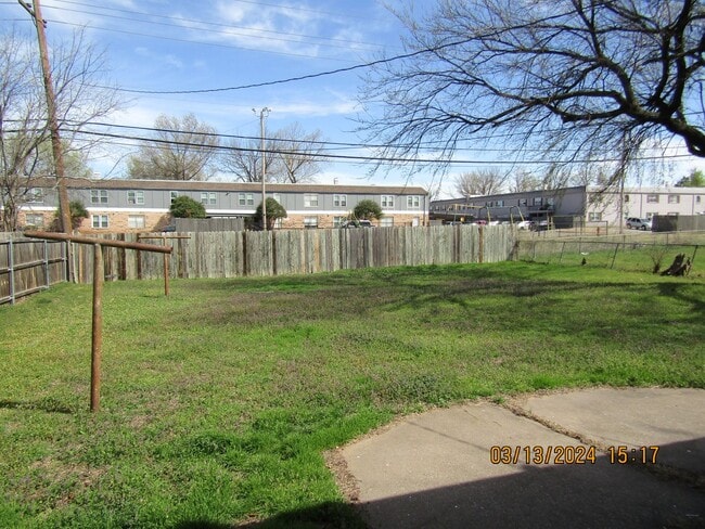 Building Photo - Pets Negotiable w/ Owner Approval!!