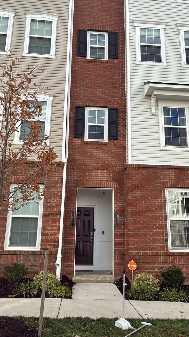 Primary Photo - Spacious, Modern Condo in Owings Mills — M...