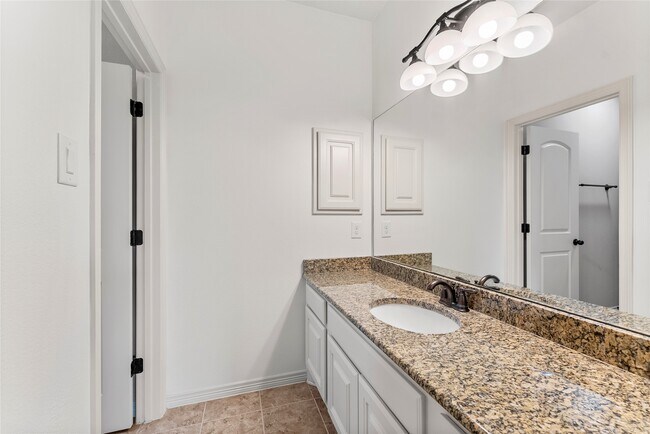 Building Photo - 66 N Bacopa Dr