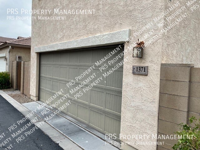 Building Photo - 1371 S Chaparral Blvd