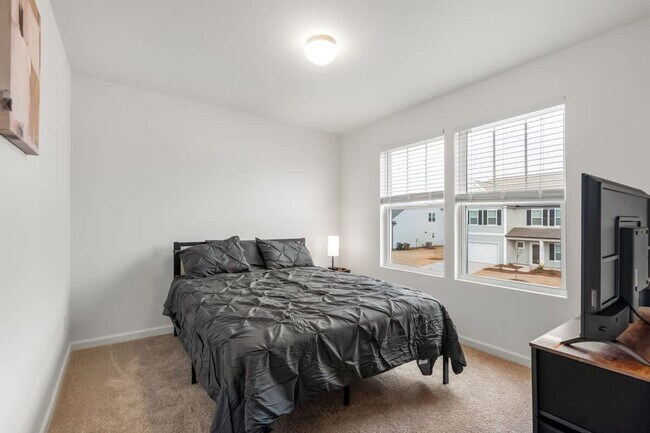 Building Photo - 3107 Highlander Pt